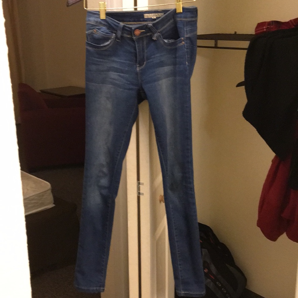 Juniors YMI Skinny Jeans.